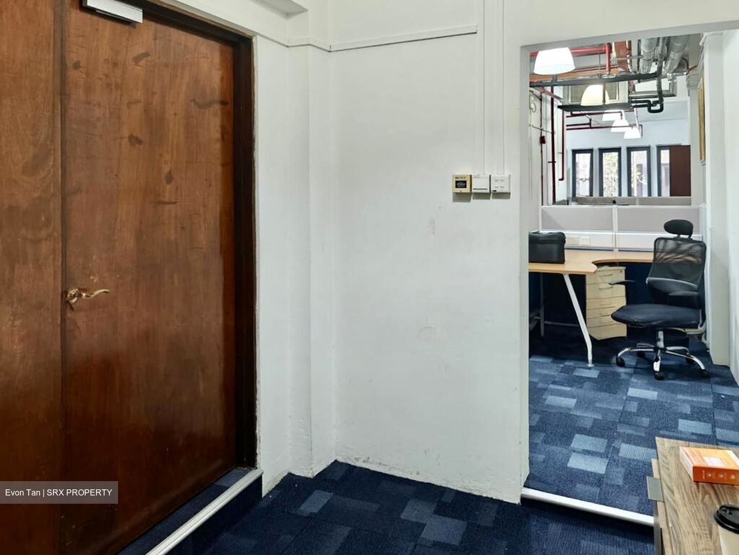 Far East Square (D1), Office #569581221